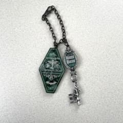 【激レア】ホーンテッドマンション｜ふしぎなけむり付きキーホルダー ホーンテッドマンション キーホルダー - メルカリ