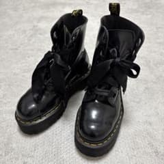Dr.Martens クアッド レトロ モリー 6ホール UK3 厚底のサムネイル