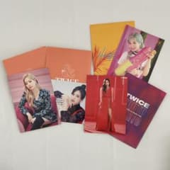 TWICE タレントカード 4枚セットのサムネイル