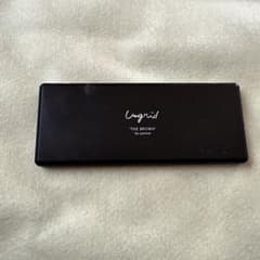 Ungrid THE BROWN アイシャドウパレット 8色入りのサムネイル