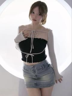 Andmary Mei shirring top - メルカリ