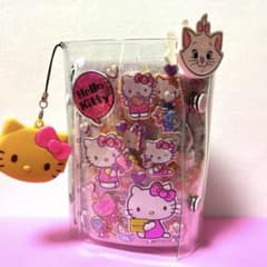 サンリオメイン　シール帳　完成品　ホワイト　チャーム　キティちゃん　マリーちゃんのサムネイル
