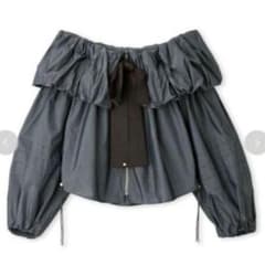 FRAY ID Balloon Off-Shoulder Zip Blouse