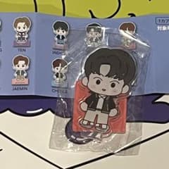 NCT xyz マーク　アクスタのサムネイル