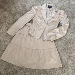 最終値下げ‼️ LANVIN COLLECTION セットアップ ベージュ系のサムネイル