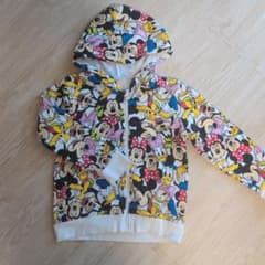 ディズニー　ミッキー ミニー パーカー フード付き　120サイズのサムネイル