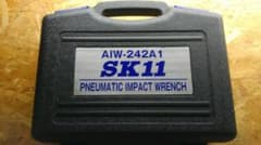 値下　衝撃式　未使用品　エアーインパクトレンチセット　AIW-242AIのサムネイル