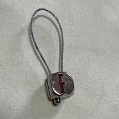 F IATキーホルダーのサムネイル