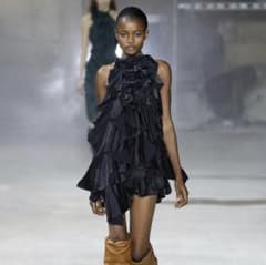 SAINT LAURENT  ドレス　ワンピースのサムネイル