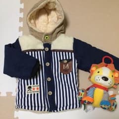 可愛いアウターのサムネイル