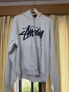 stussyジップパーカーのサムネイル