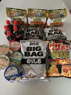 激安【46点、ほぼ半額】カップ麺お菓子まとめ売り アミューズメント景品 お菓子 飲料 カップ麺 まとめ売り17点 アミューズ景品 激安商品 - メルカリ