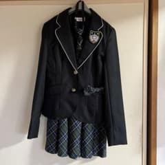 入学式・卒業式 制服のサムネイル