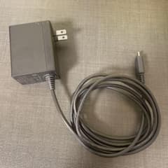 Nintendo Switch USB Type-C 充電器のサムネイル