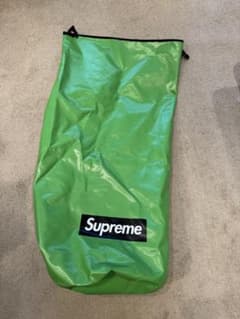 Supreme グリーンバック 96×47×39 cm - メルカリ