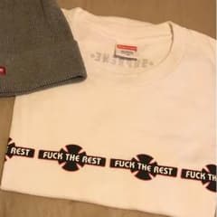 supreme independent tシャツのサムネイル