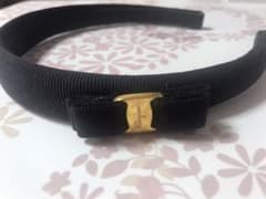 Ferragamo カチューシャ 黒のサムネイル