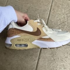 NIKE エアマックス　エクシー　コルクのサムネイル