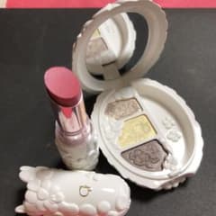 ベネフィーク ＊ ルージュ&アイシャドウのサムネイル