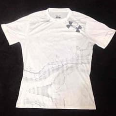 アンダーアーマー Tシャツのサムネイル