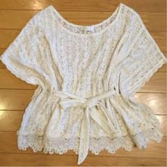 フェルゥ♡総レースブラウスのサムネイル