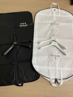 TATRAS MONCLER ガーメントバッグ ハンガーセットのサムネイル