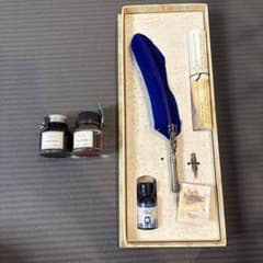 羽根ペンとインク　ボルトレッティのサムネイル
