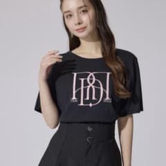 rienda ロゴプリント 半袖Tシャツ ブラックのサムネイル