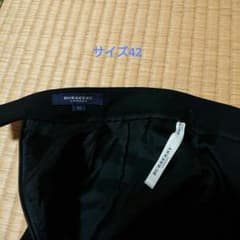 BURBERRY・Londonスカートのサムネイル