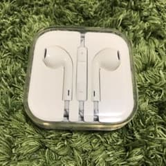 未使用品　iPhone純正イヤホン iPhoneイヤホン 純正品のサムネイル