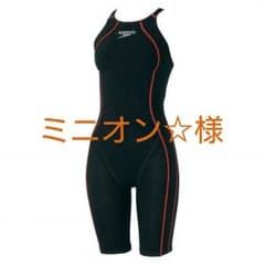 値下げ speedo  競泳 水着  サイズ140のサムネイル