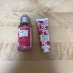 ロクシタン ローズ ハンドクリーム&シャワージェル ロクシタンハンドクリームのサムネイル