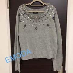 EMODA ビジュー付ニットのサムネイル