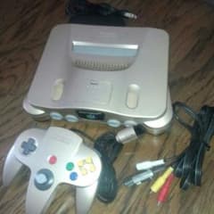 ■ ニンテンドー64 ゴールドverのサムネイル