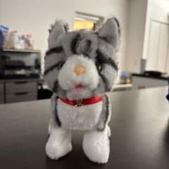 動くぬいぐるみ 猫 グレー トラ柄のサムネイル