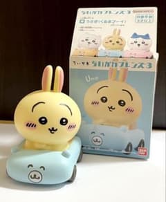 ちいかわフレンズ3 うさぎ 車 フィギュアのサムネイル