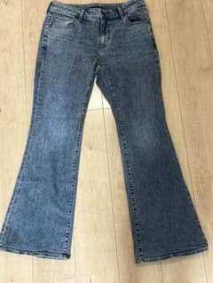 レディース ブーツカットデニム フレアパンツのサムネイル