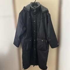 Reebok リバプールFC ベンチコート ブラック リバプールFC WARRIOR製 ベンチコート ウォームコート 中綿コート M