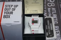 G-SHOCK  マルボロ　DW-5600のサムネイル