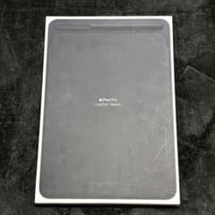 純正レザースリーブ iPad Air (M3) / iPad (A16) 純正レザースリーブ iPad Air (M3) / iPad (A16) - メルカリ