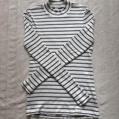 UNIQLO リブモックネック ボーダー 長袖Tシャツのサムネイル