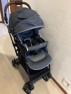 【極美品】Aprica ベビーカー 両対面式 グレーのサムネイル