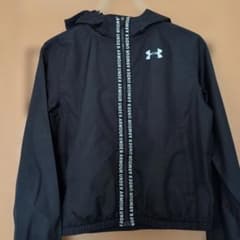 UNDER ARMOUR フード付きウインドブレーカーのサムネイル