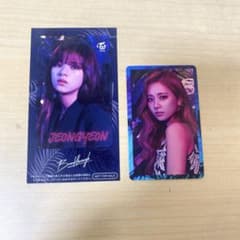 TWICE Breakthrough ステッカー トレカ 2枚セットのサムネイル