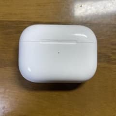 Apple AirPods Pro 第2世代 充電ケース lightningのサムネイル