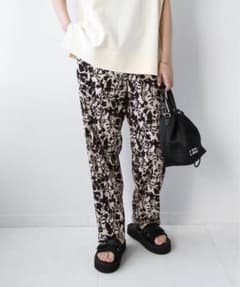 JOURNAL STANDARD relume バイカラーフラワーイージーパンツのサムネイル