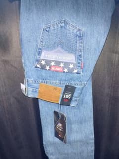 新品未使用 リーバイス 501W33L32made in USAのサムネイル