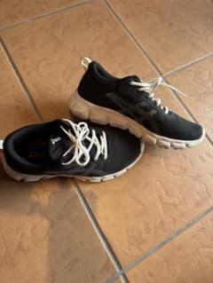 ASICS スニーカー 23.5cm ブラックのサムネイル