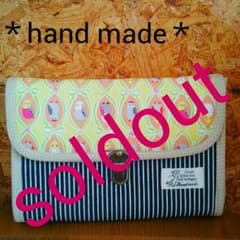 ハンドメイド　ヒッコリーとインコ柄　母子手帳ケース　マルチケースのサムネイル