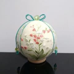 手鞠 手毬 てまり 457 刺繍 すずらん - メルカリ